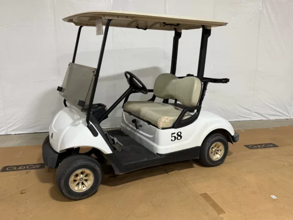 2013 yamaha drive golf cart with roof canopy and 2-passenger seating